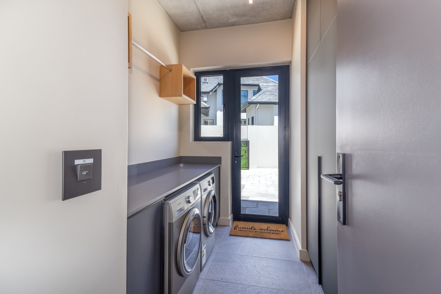 3 Bedroom Property for Sale in Pearl Valley at Val de Vie Western Cape